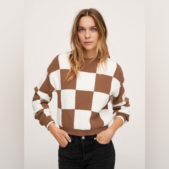 Mango Women’s Brown and White Checks Knitted Sweater - Picture 2 of 14